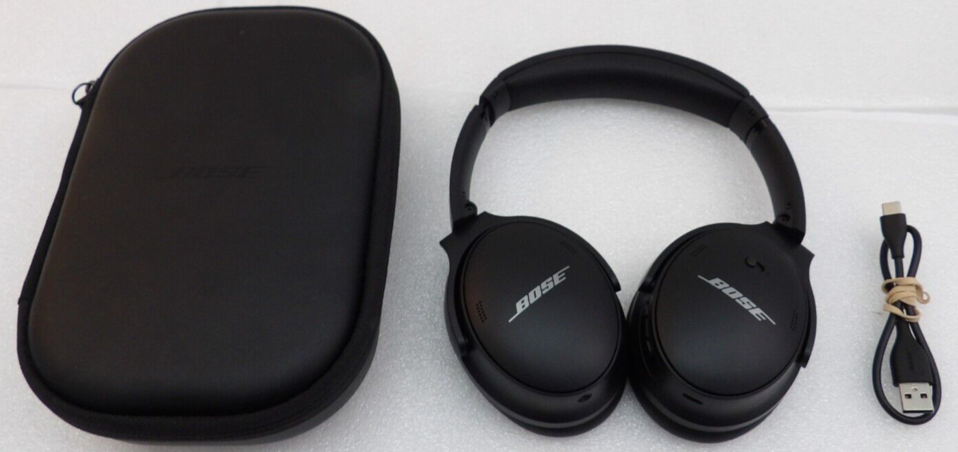 Bose Quietcomfort 45 Headphones W/Case