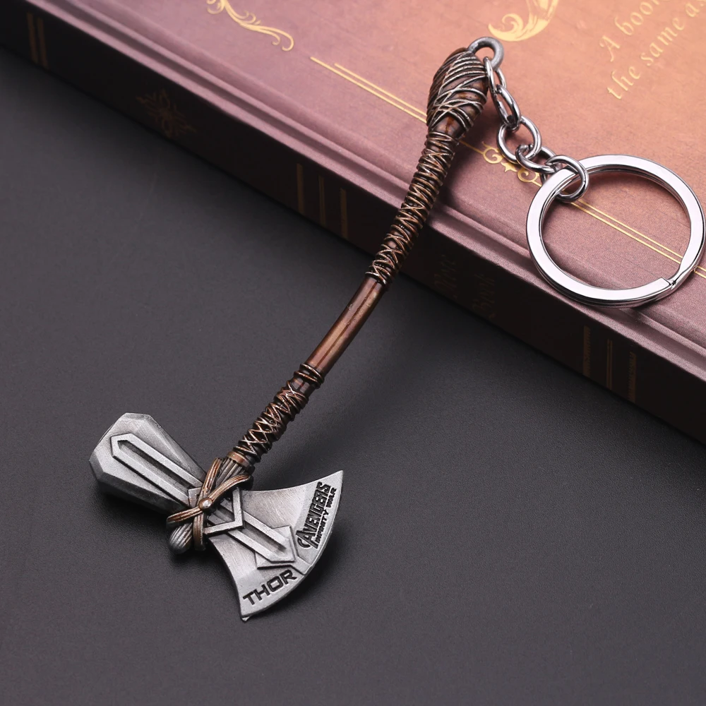Marvel Avengers 4 Infinity War Weapons Keychain Vintage Silver Thor Hammer Axe Keyring for Fans Metal Pendant Keyholder Gift